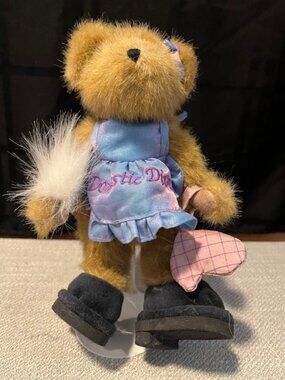 Vintage Boyds Best Dressed Series Dustina Do It All Domestic Diva Plush